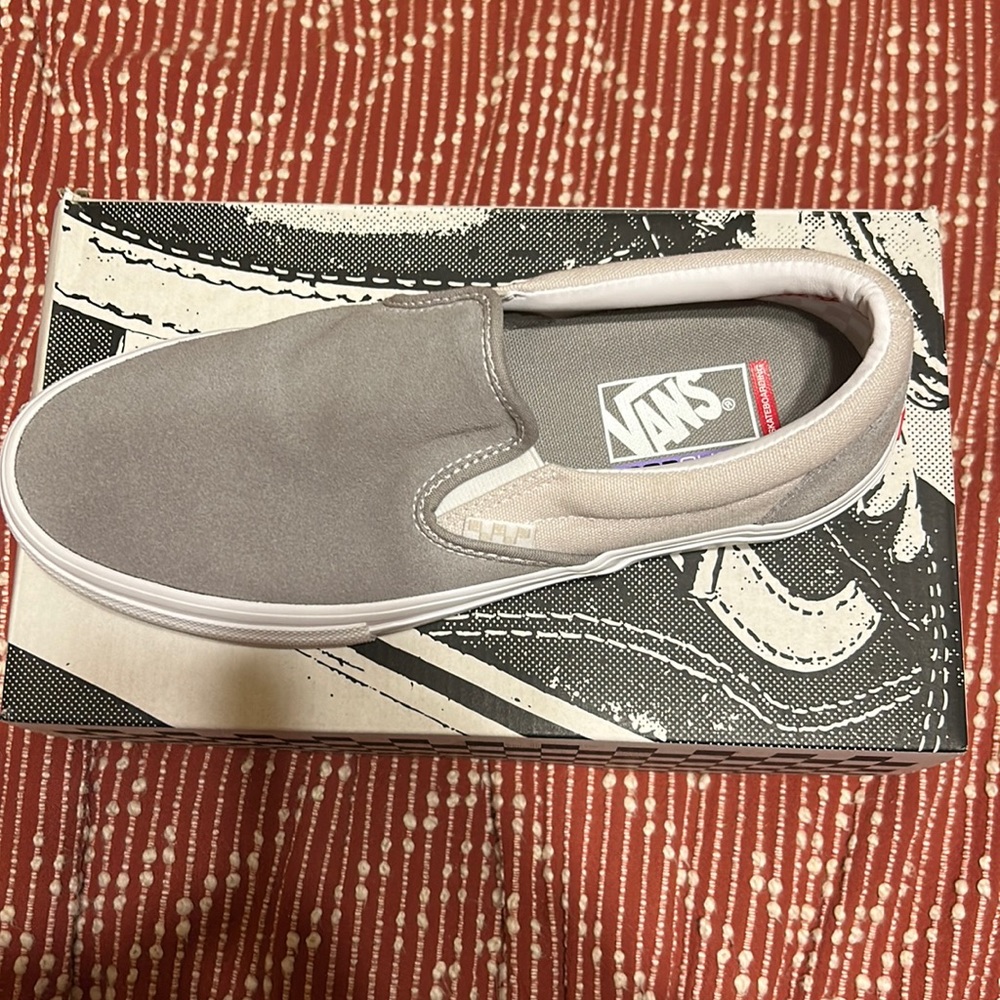 Brand new “Pop Cush’ Vans